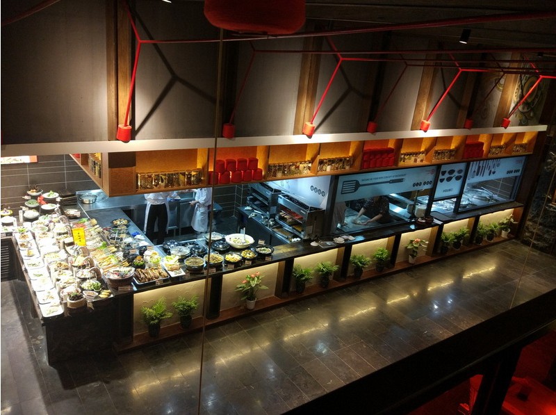 餐飲開(kāi)放式廚房如何設(shè)計(jì)？開(kāi)放式廚房效果圖